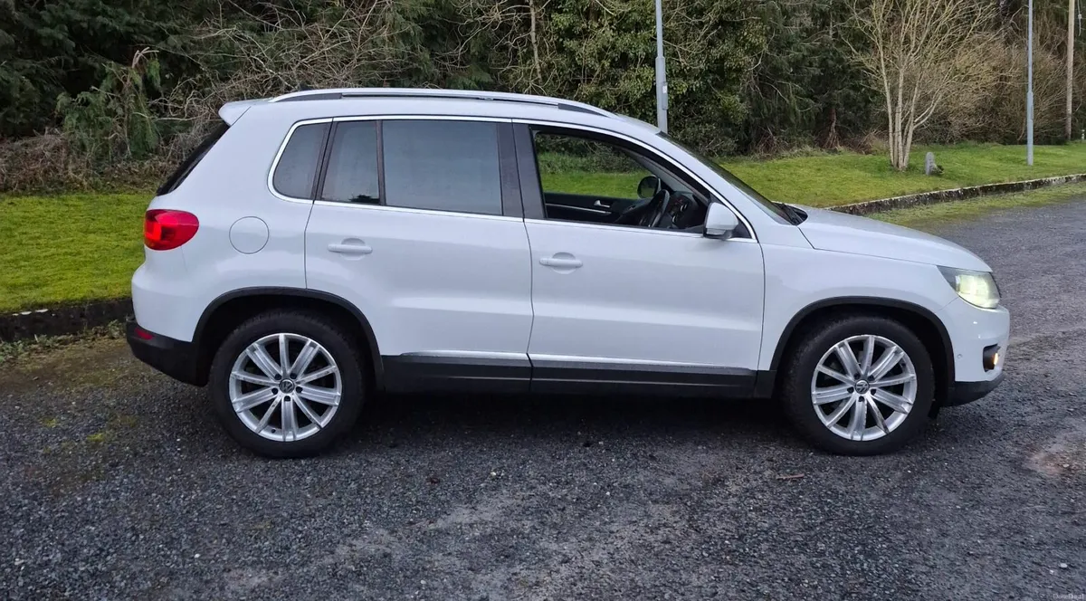 Volkswagen Tiguan 2016 - Image 3