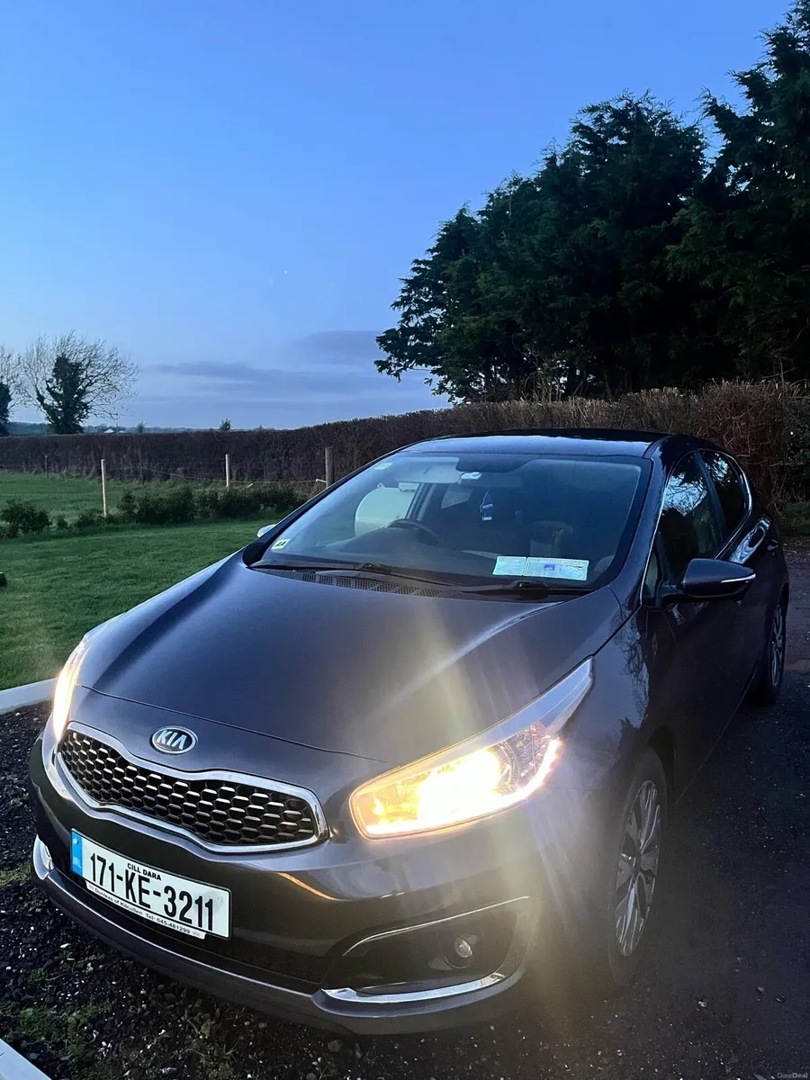 Kia Ceed 2017 1.6 CRDi - Image 1