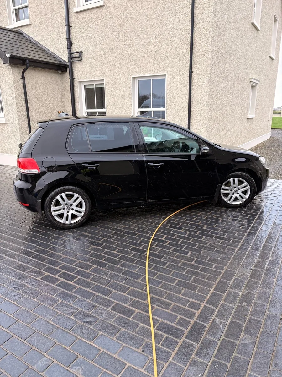 VW Golf 2010 - Image 4