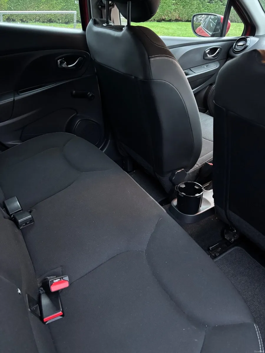 Renault Clio 2013 - Image 2