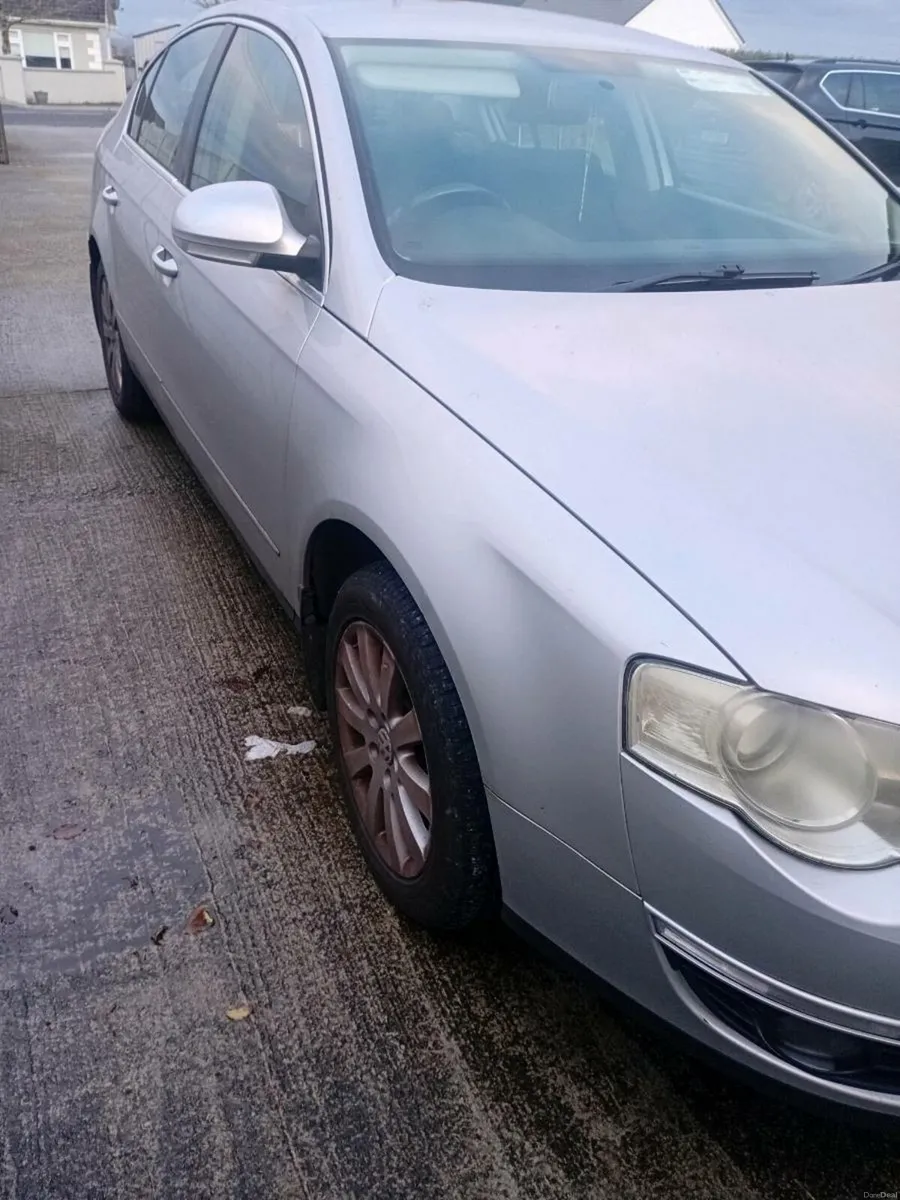 2009 vw passat - Image 2