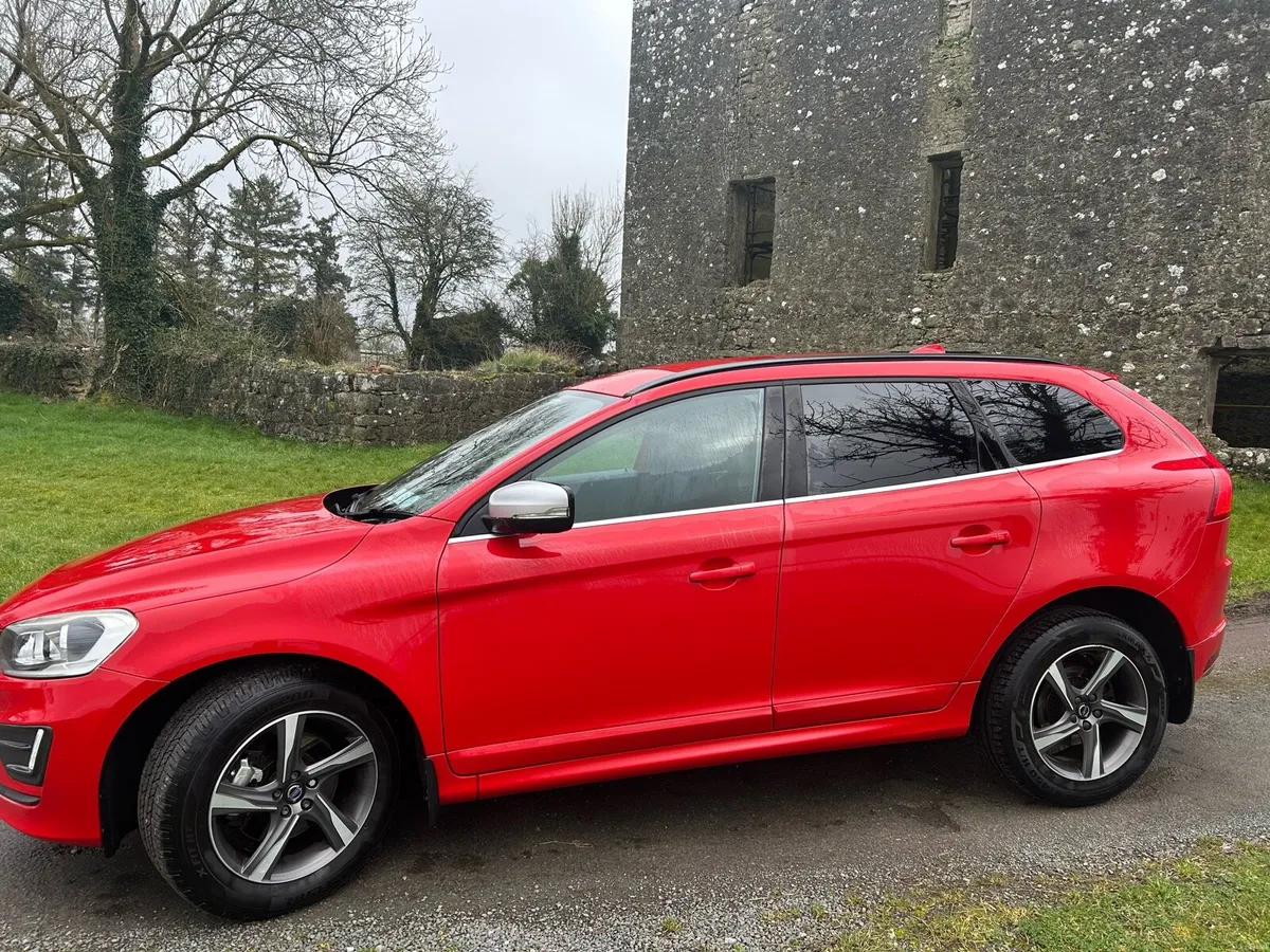 2016 Volvo XC60 D4 R-Design - Image 2