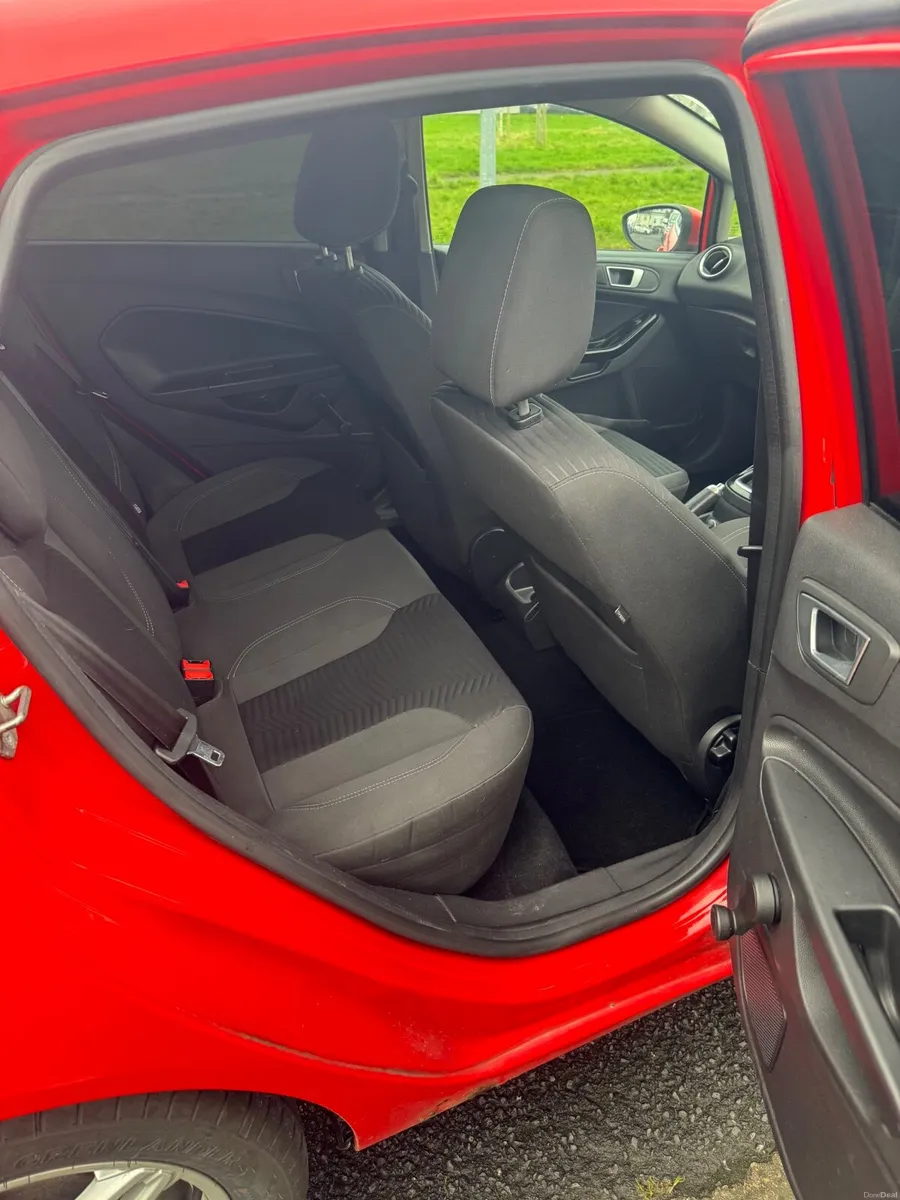 Ford Fiesta 2013 - Image 4