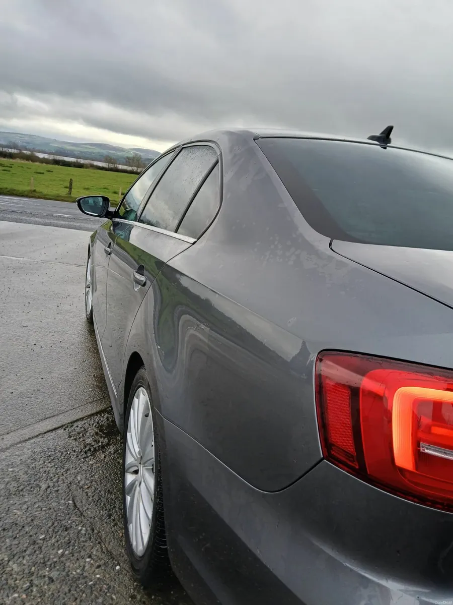 Volkswagen Jetta 2016 - Image 4