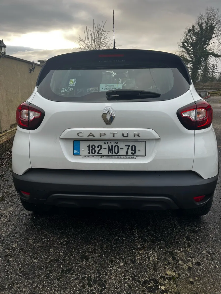 Renault Captur 2018 - Image 2