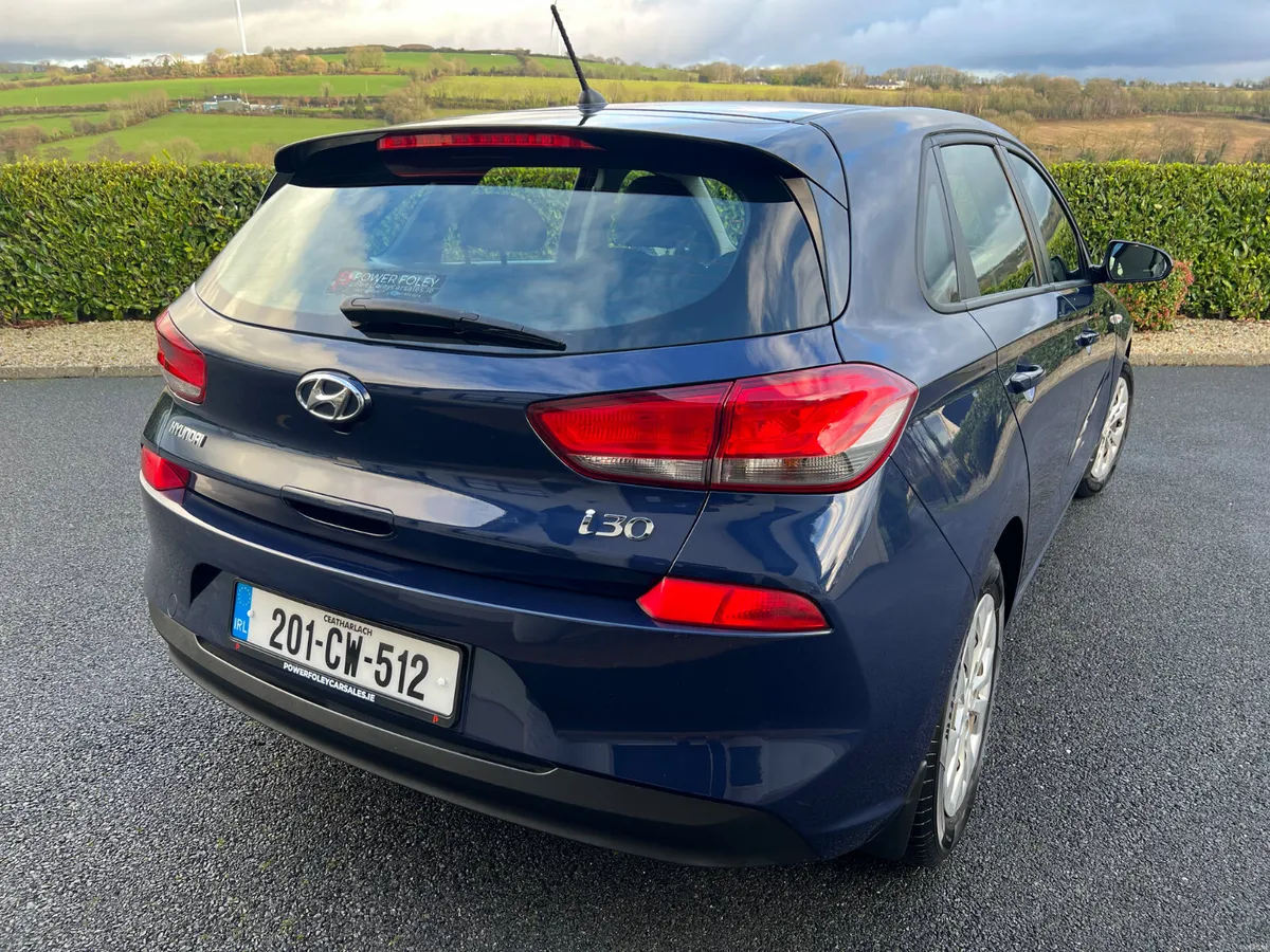 2020 (201)Hyundai i30 1.0T Petrol 5Dr H/B 30KMS - Image 3