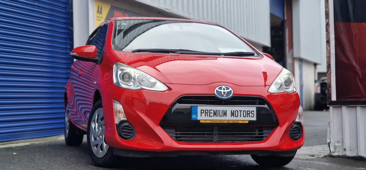 Toyota Aqua 2016 - Image 2