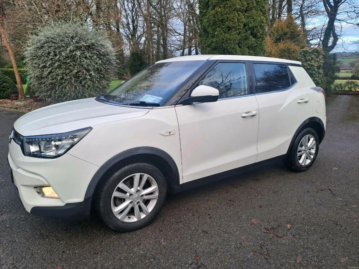 2016 SsangYong Tivoli 1.6D - Image 2