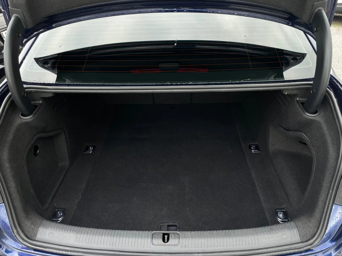 Audi A4 2.0 TDI - Image 6
