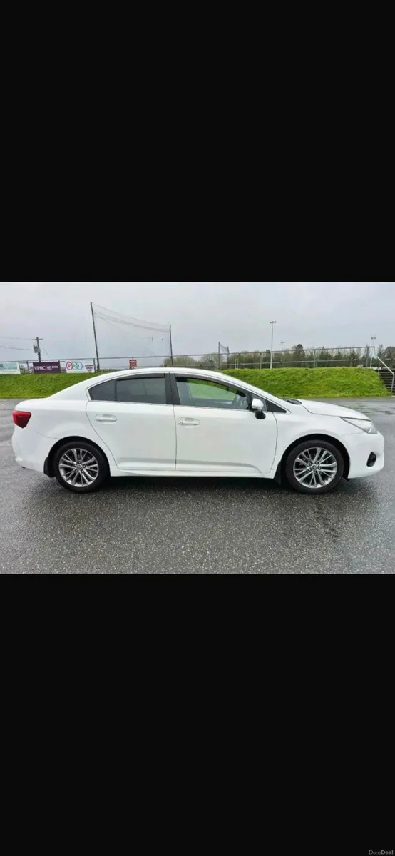 161 toyota avensis luna - Image 2