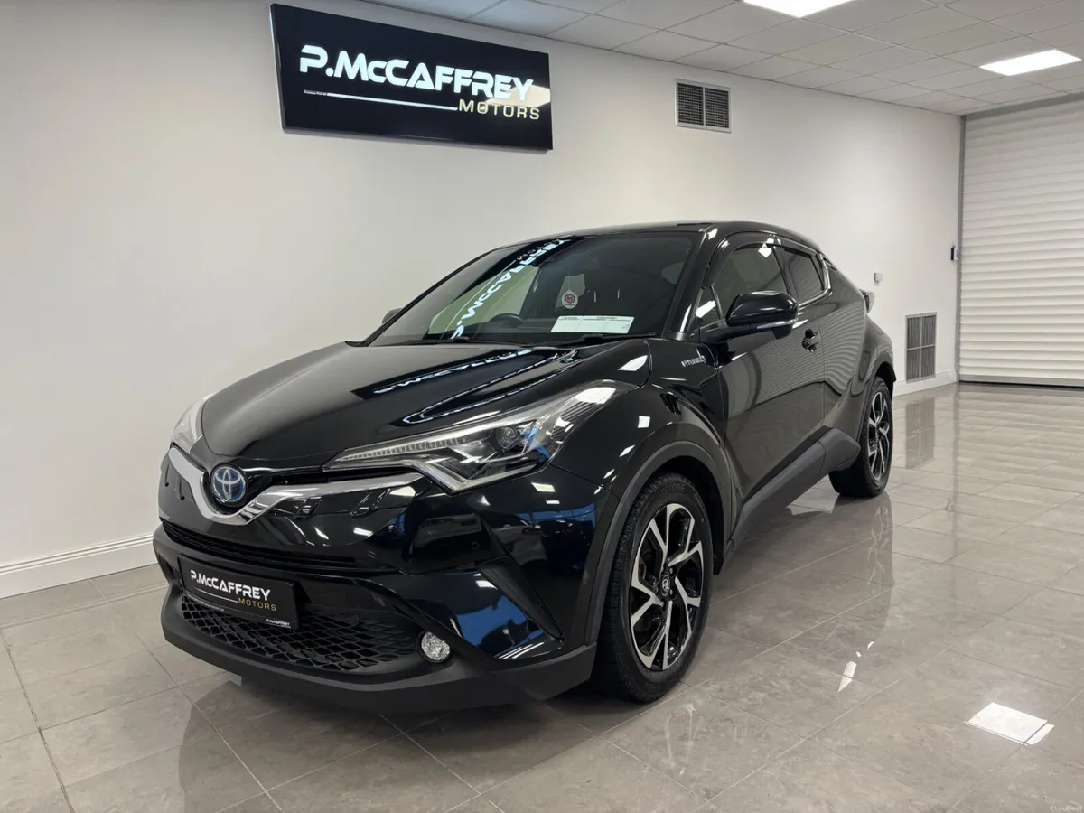 2017 Toyota C-HR Luna Sport Leather Reversing Came - Image 4