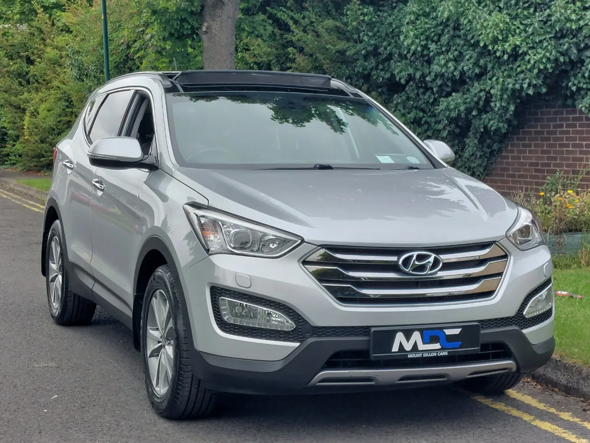 Hyundai Santa Fe Premium Auto *HUGE SPEC* 2016 - Image 4