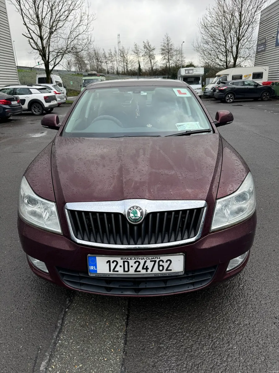 Skoda Octavia 1.6 Diesel Automatic Car - Image 1