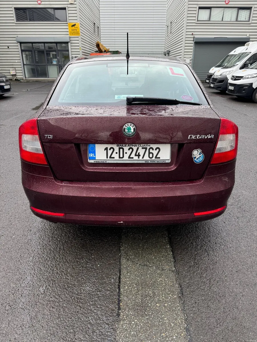 Skoda Octavia 1.6 Diesel Automatic Car - Image 2