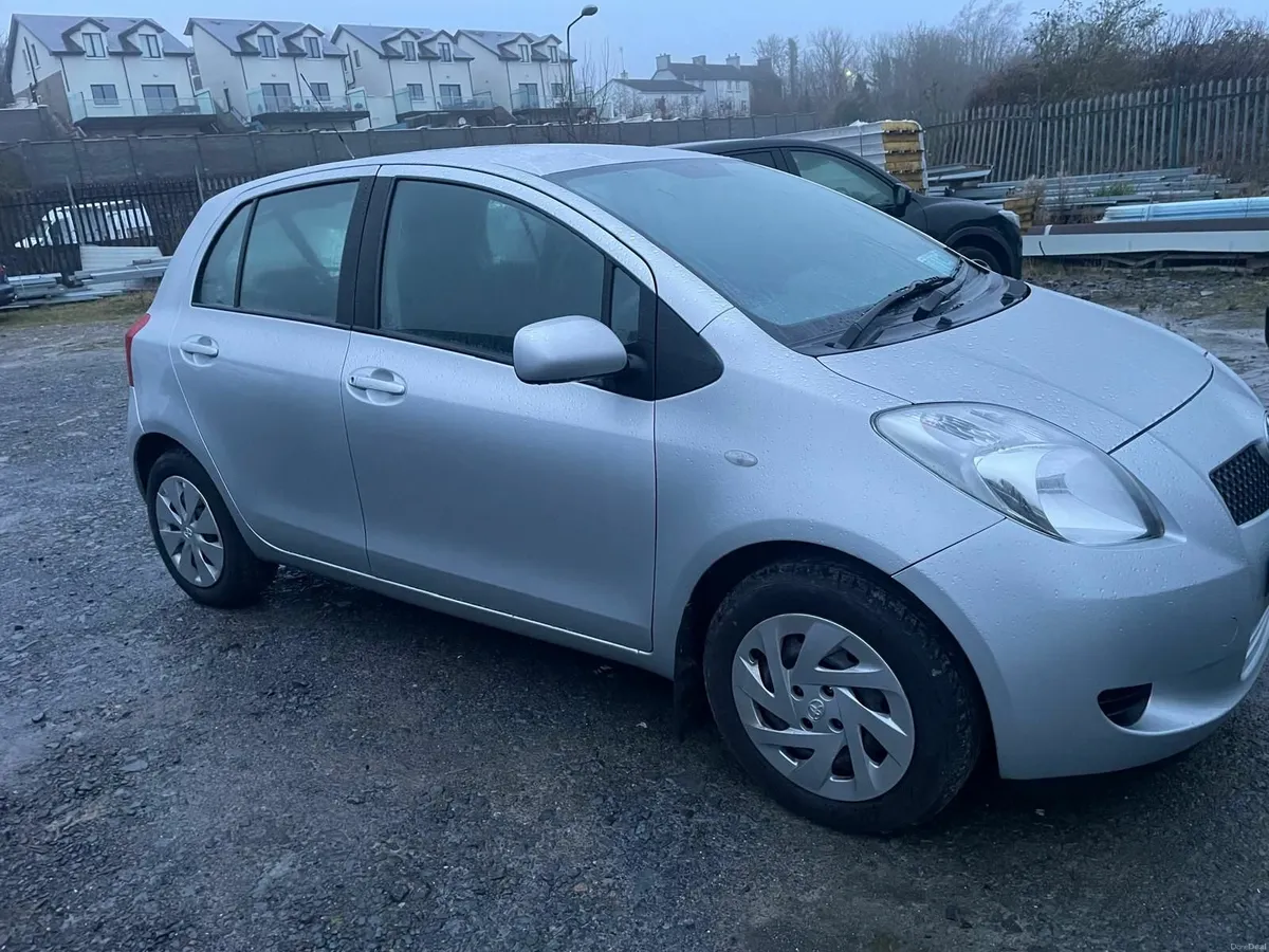 Toyota Yaris 2008 - Image 1