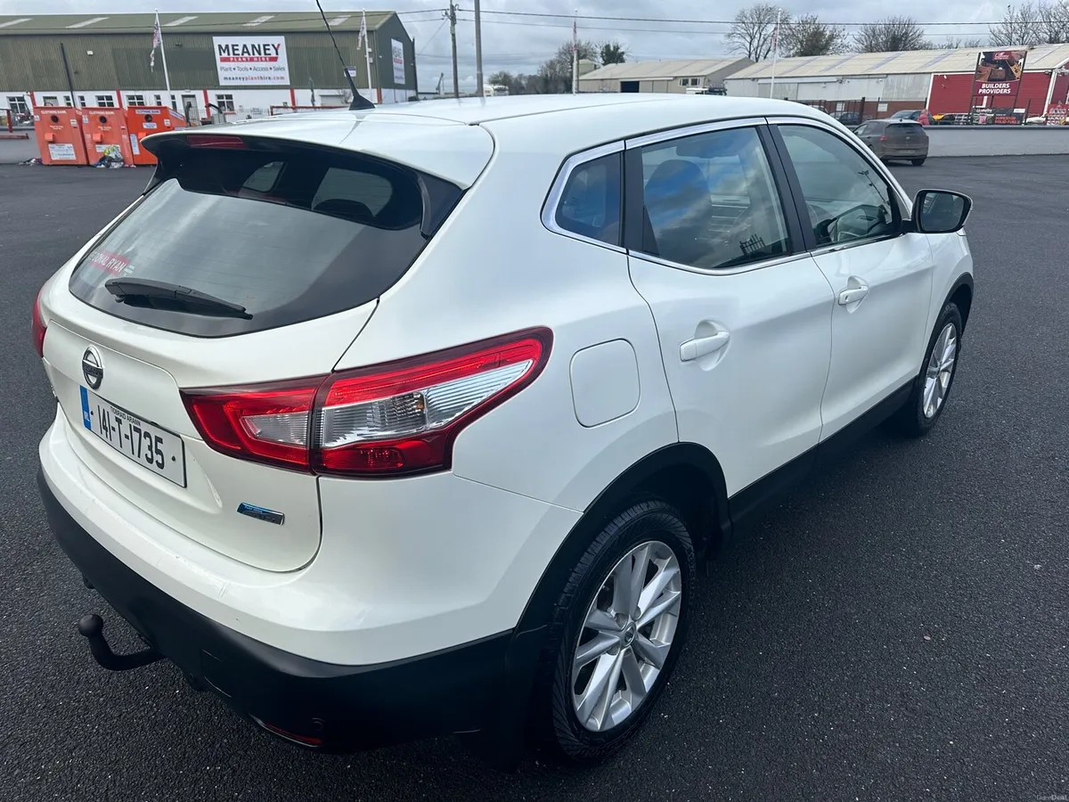 Like New White Quasqai NCT+TAX CHEAP !!! - Image 3
