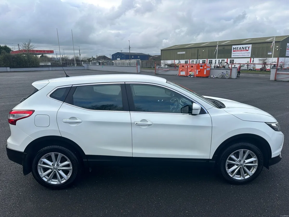 Like New White Quasqai NCT+TAX CHEAP !!! - Image 4