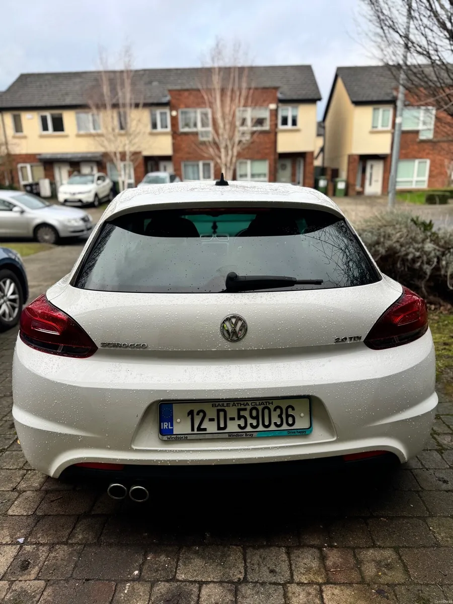 VW Scirocco R-Line 2.0 TDI – White - Image 4