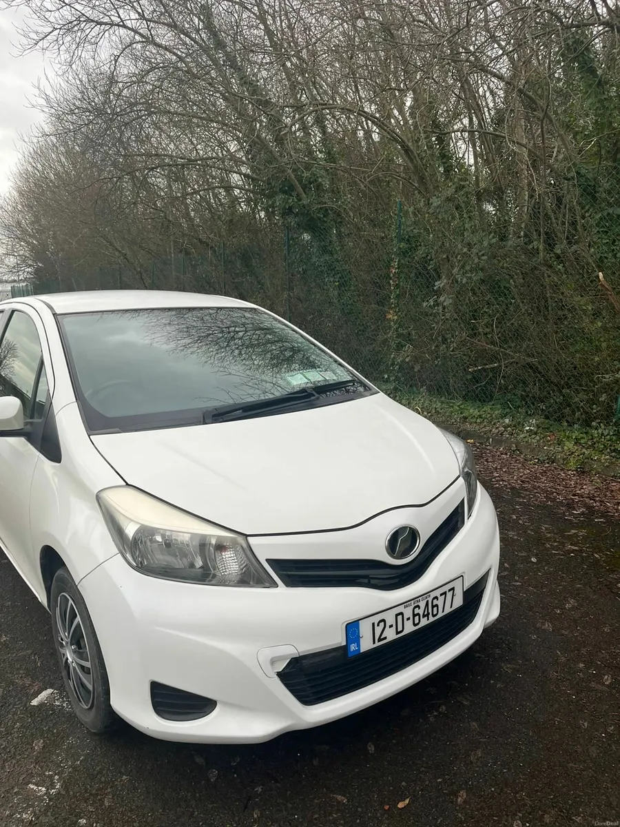 Toyota Vitz 2012 - Image 4
