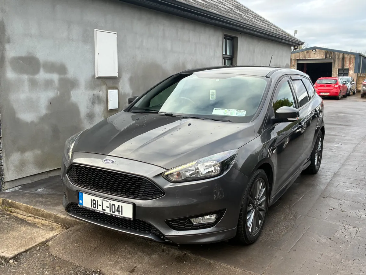Ford Focus 2018 - Image 3