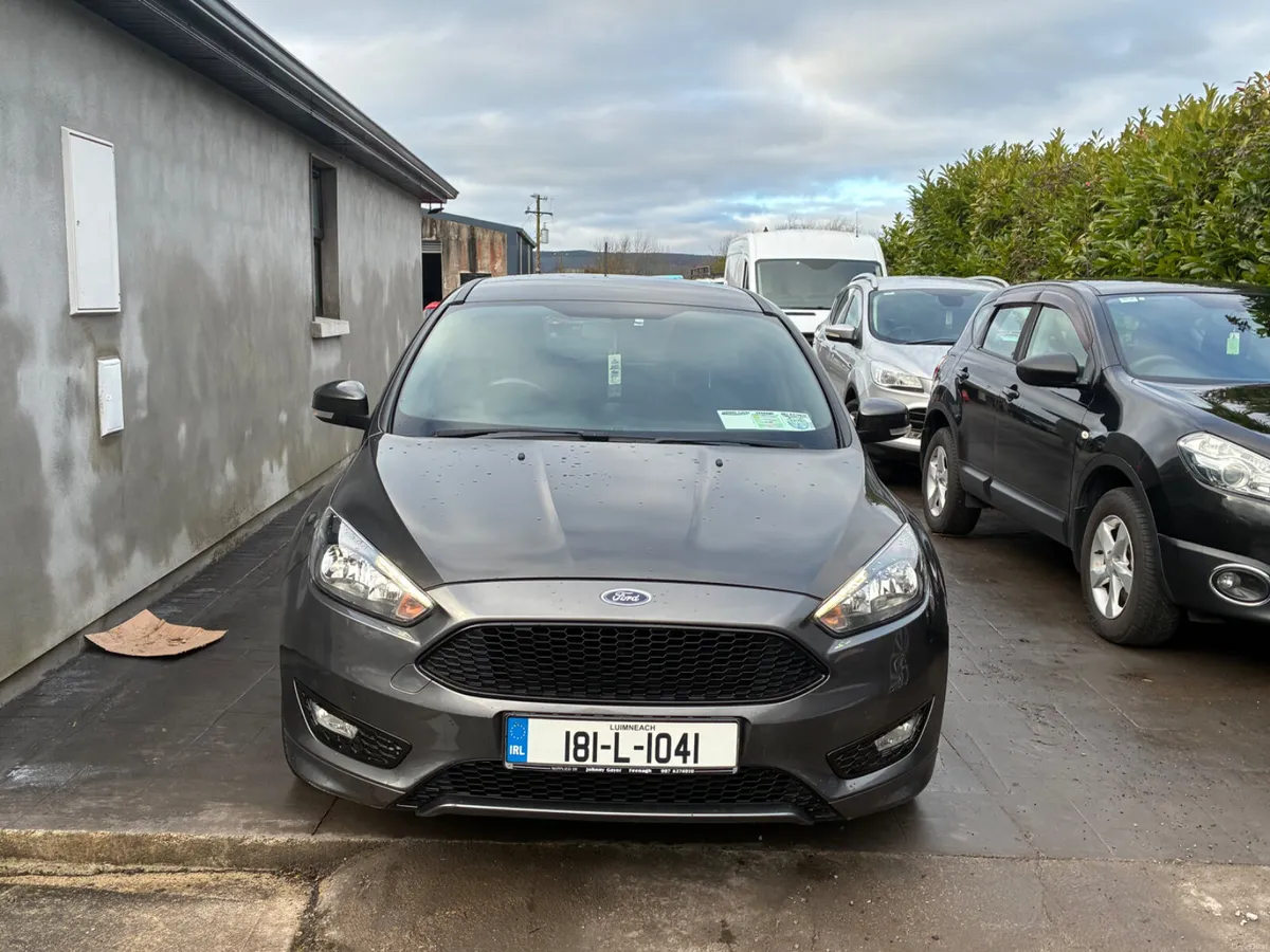 Ford Focus 2018 - Image 2
