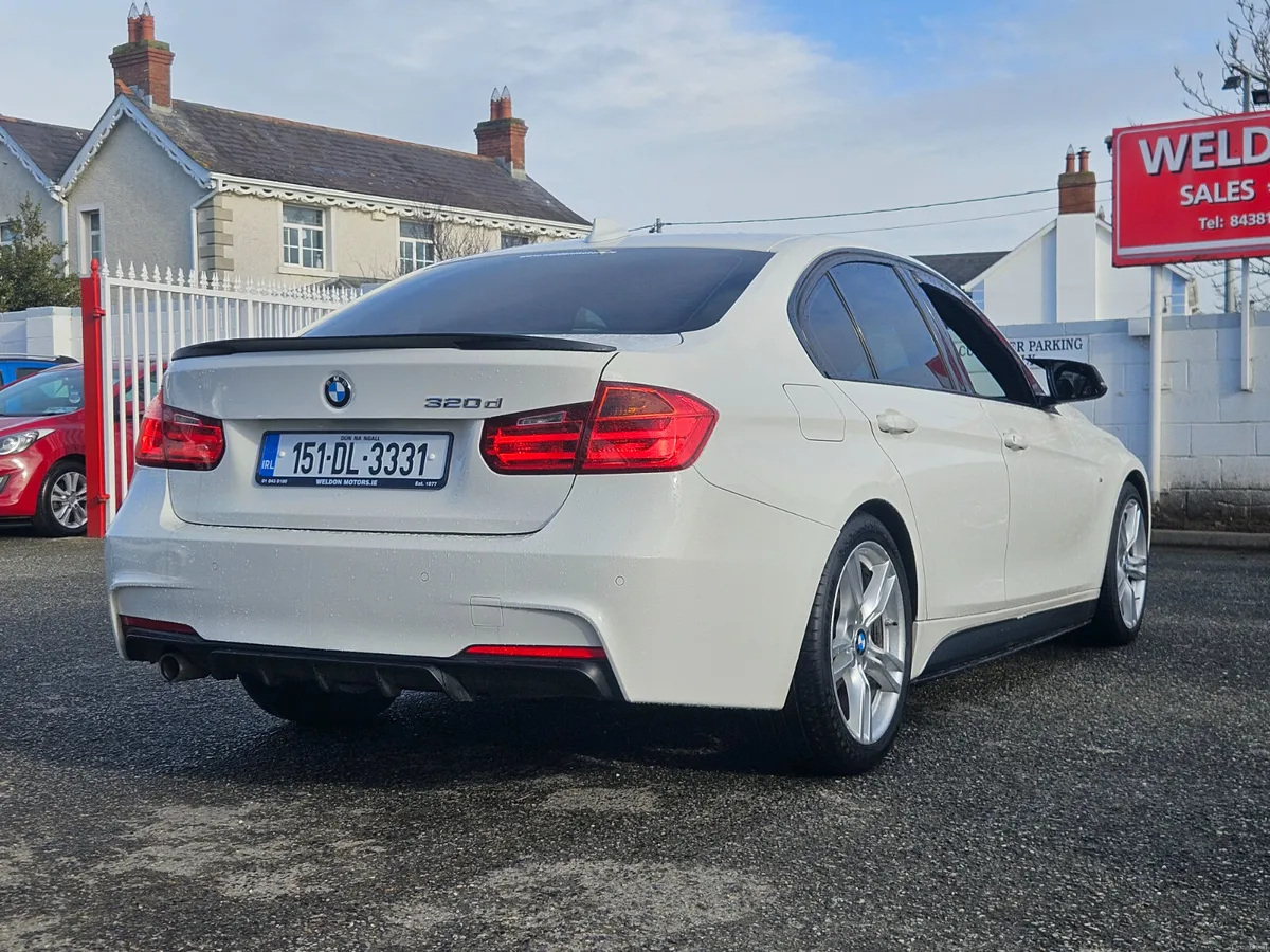 BMW 3-Series 2015 - Image 4