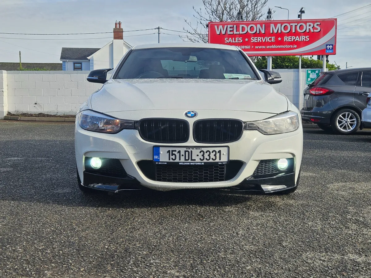 BMW 3-Series 2015 - Image 2