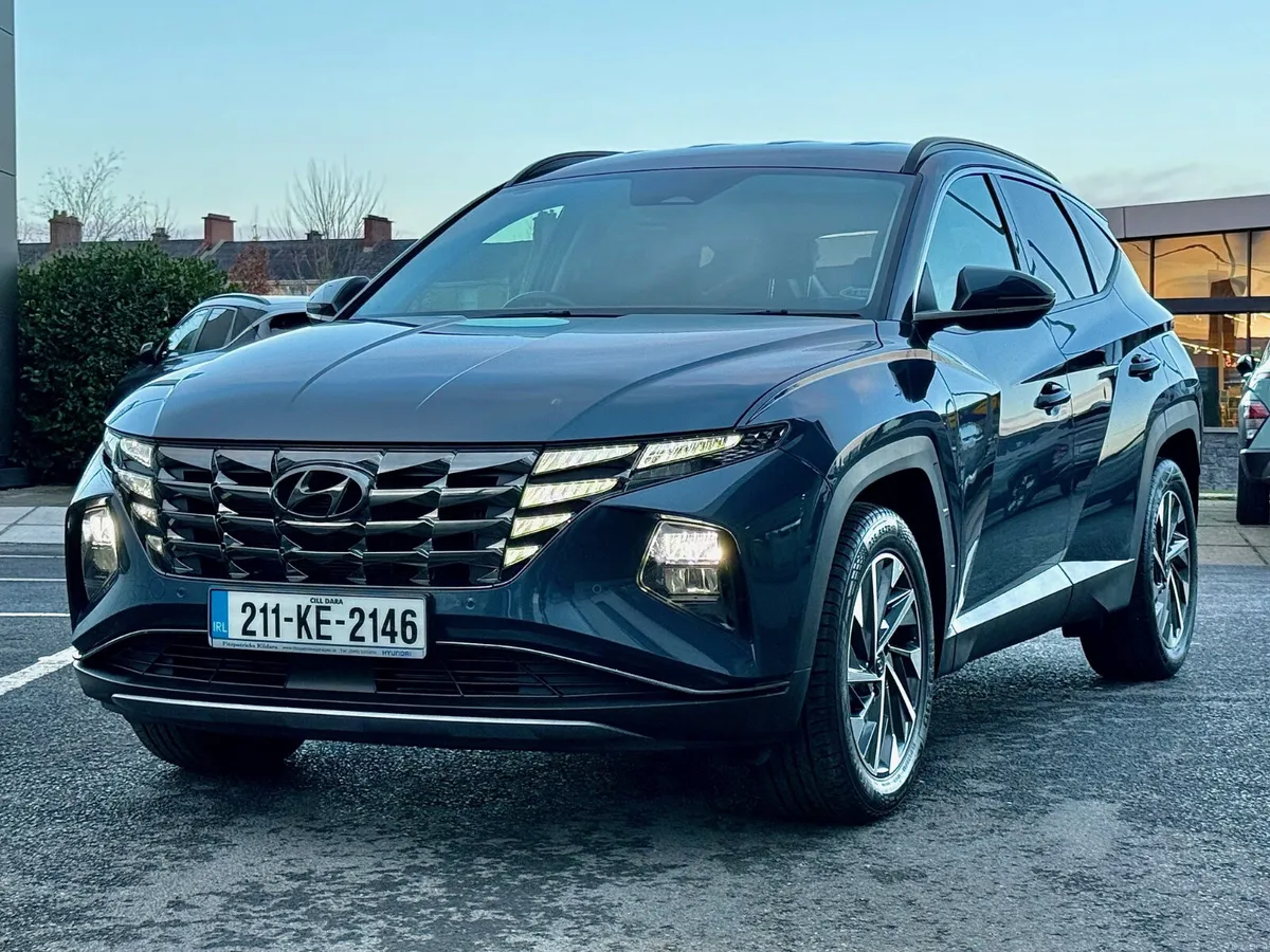 Executive Plus 1 owner with Full History - Image 2