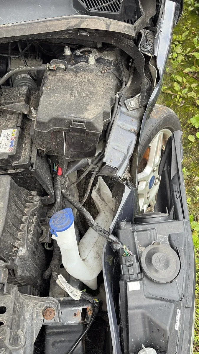 Ford Fiesta 2015 - Image 4