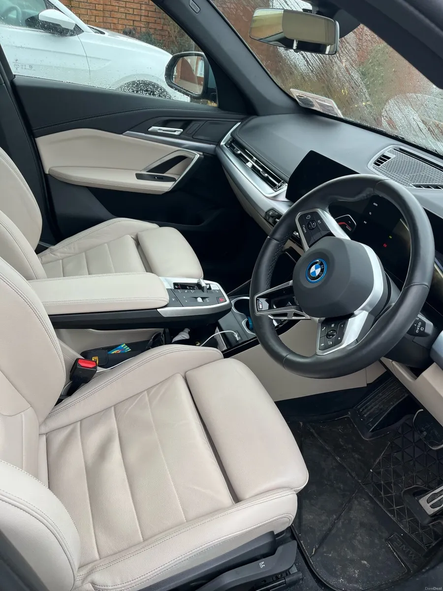 BMW X1 xDrive25e M Sport 2025 - Image 3