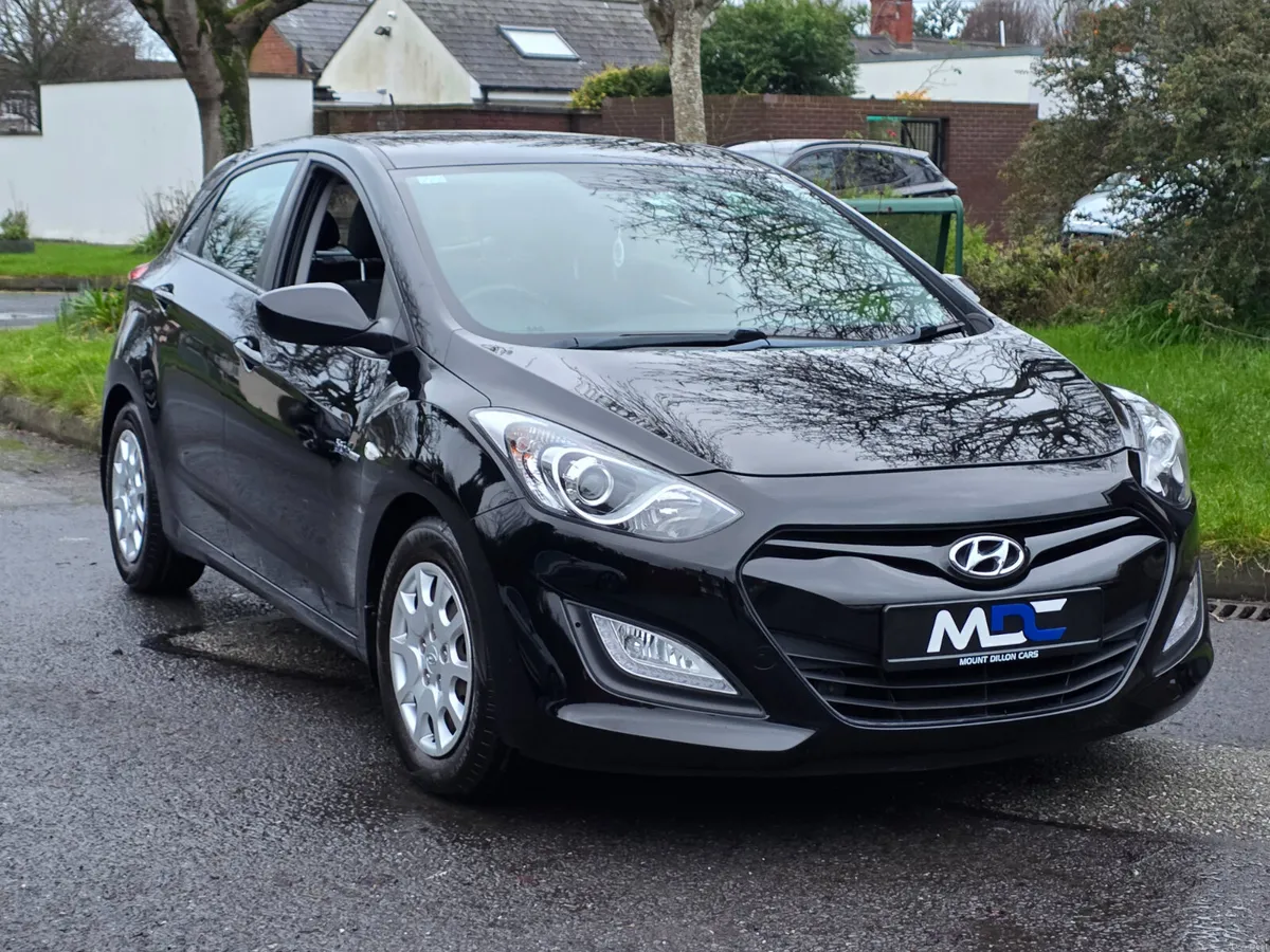 Hyundai i30 Classic 1.4 Petrol *NEW NCT* 2014 - Image 3