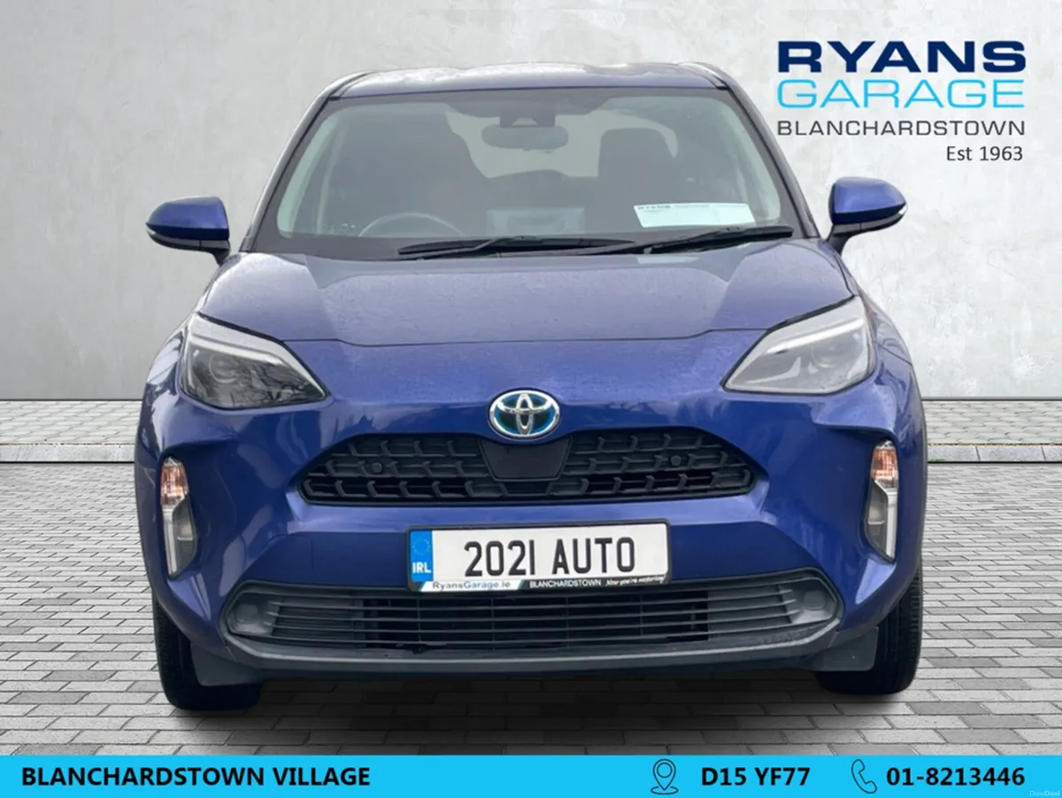 Toyota Yaris Cross 1.5 PETROL HYBRID AUTOMATIC 5DR - Image 2