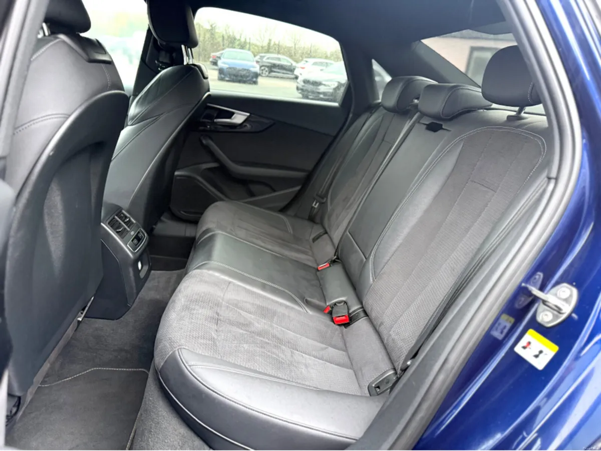 Audi A4 S LN 35TDI MH TDI LINE EDITION BLACK - Image 4