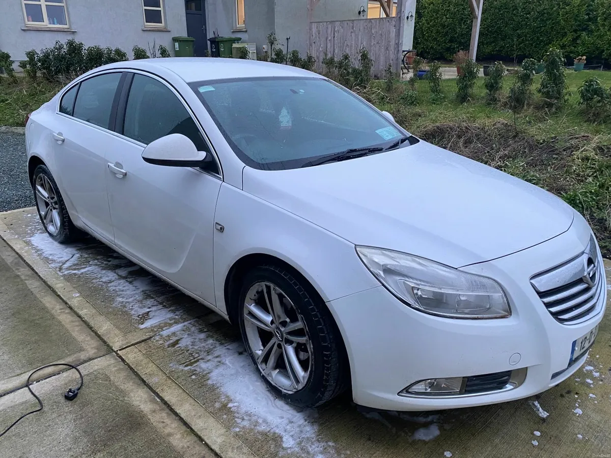 Opel Insignia 2012 - Image 1