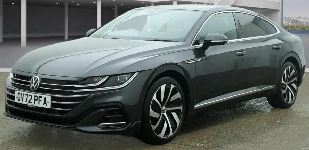 1.4 TSI 13kWh R-Line Fastback 5dr Petrol Plug-in H - Image 1