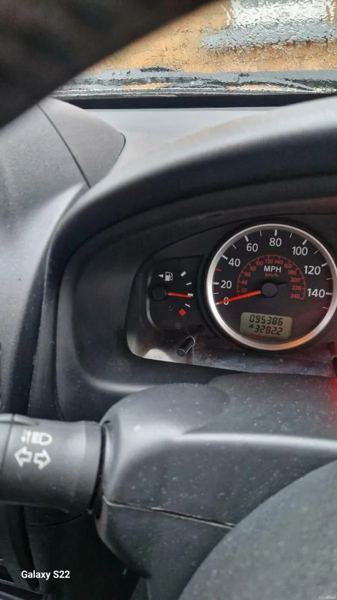 nissan almera - Image 4