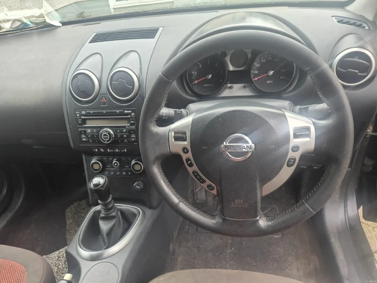 Nissan Qashqai 2008 - Image 2
