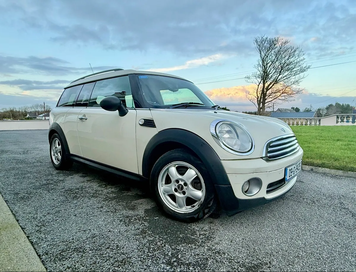 Mini Clubman One 2009 - Image 1