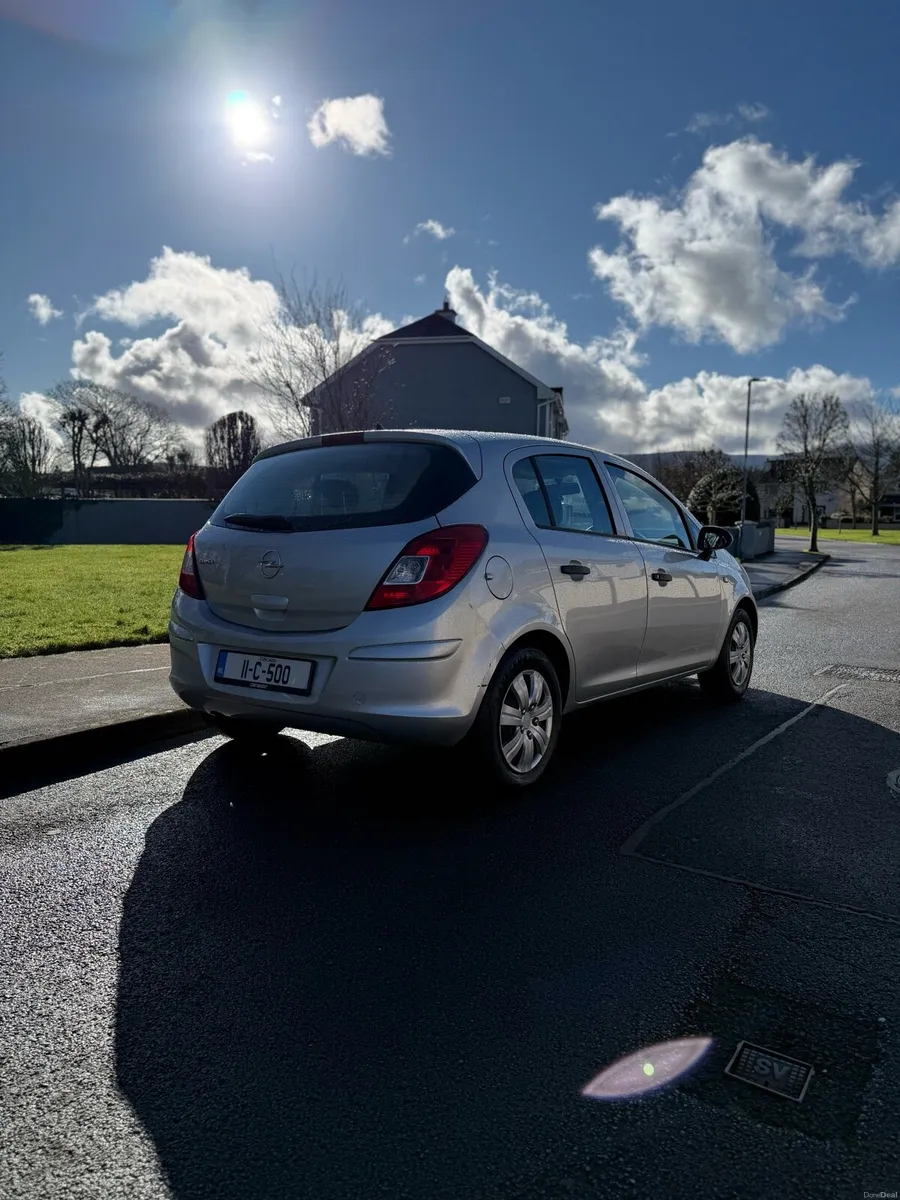 2011 CORSA NCT 05-26 TAX 02-26 - Image 4