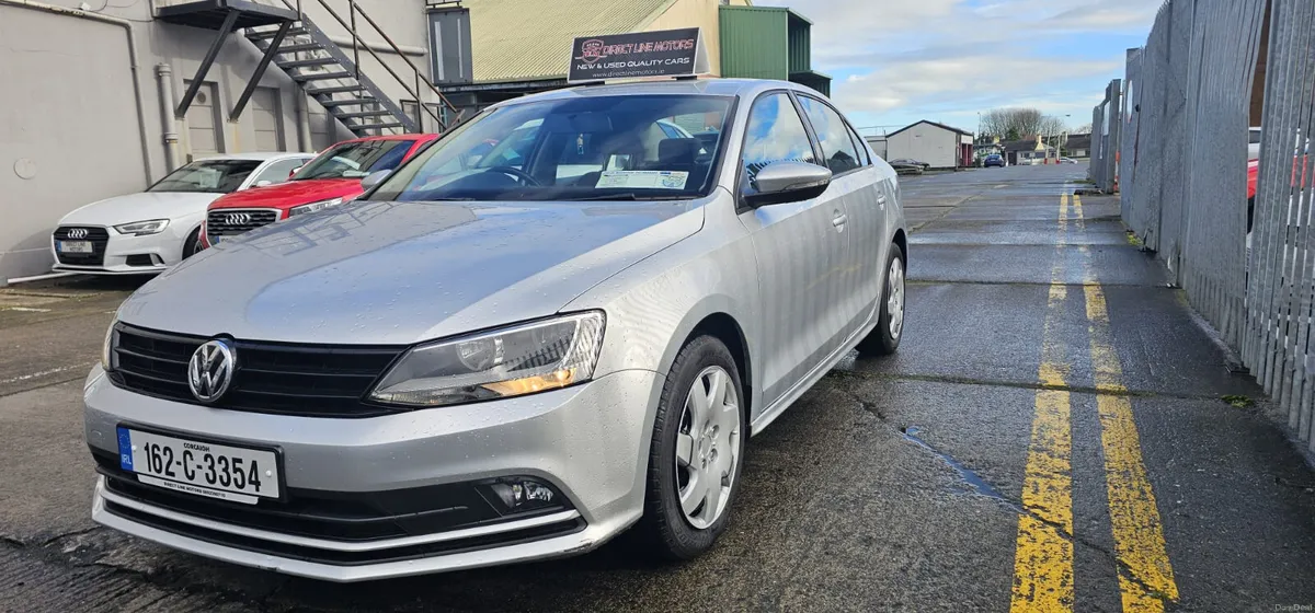 Volkswagen Jetta 2016 - Image 3