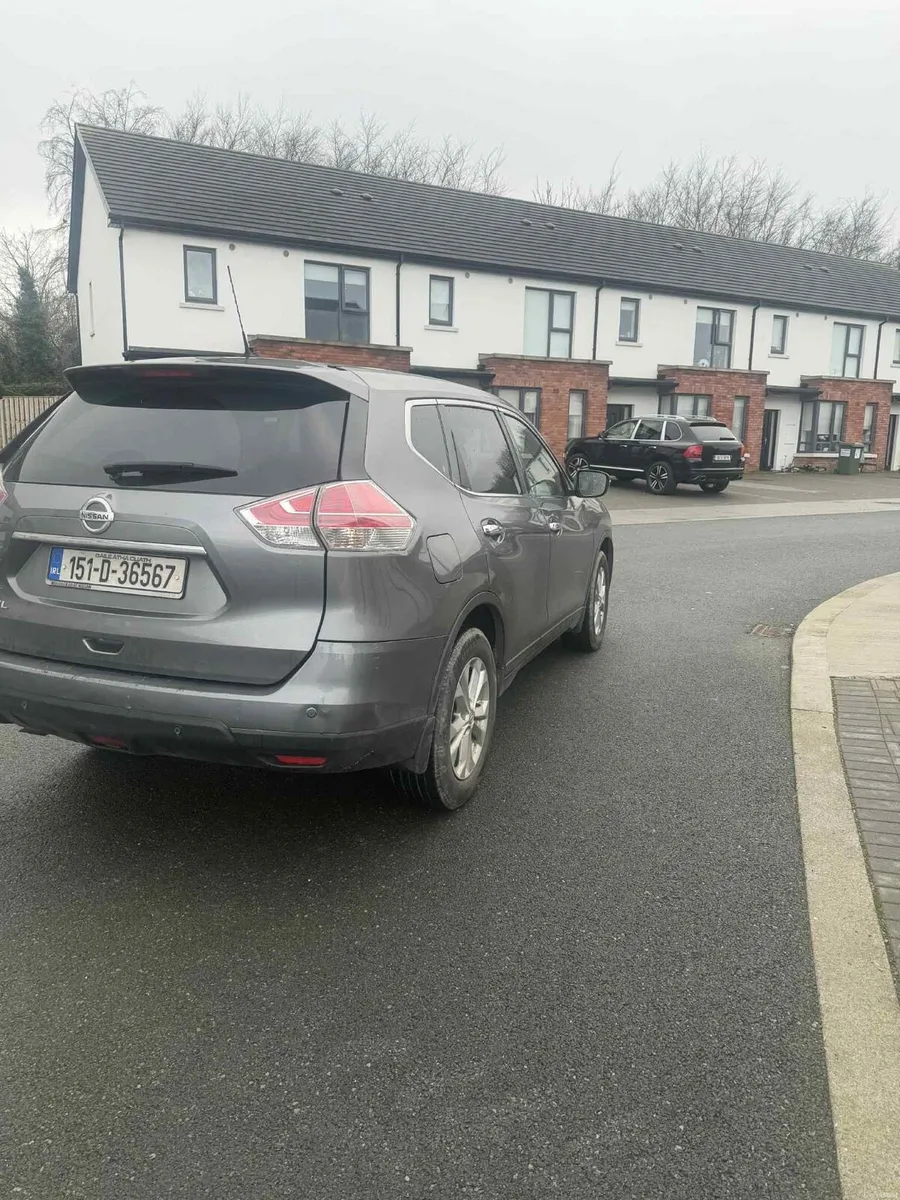 Nissan x-trail automatic - Image 2