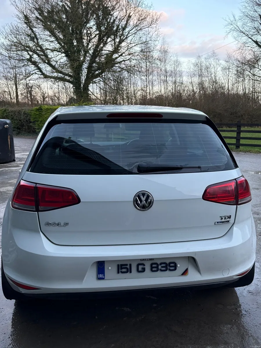2015 Volkswagen Golf TDI BlueMotion Technology - Image 4
