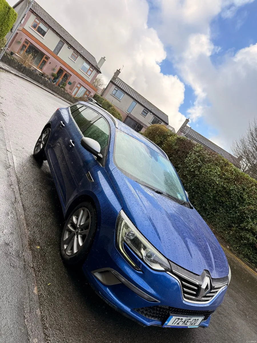 Renault Megane GT Line Estate - Image 2