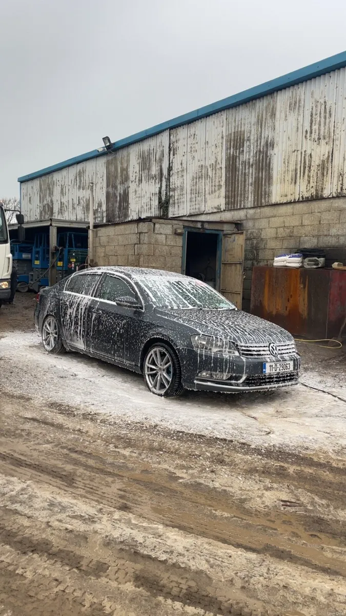 2011 B7 1.6 Passat - Image 2