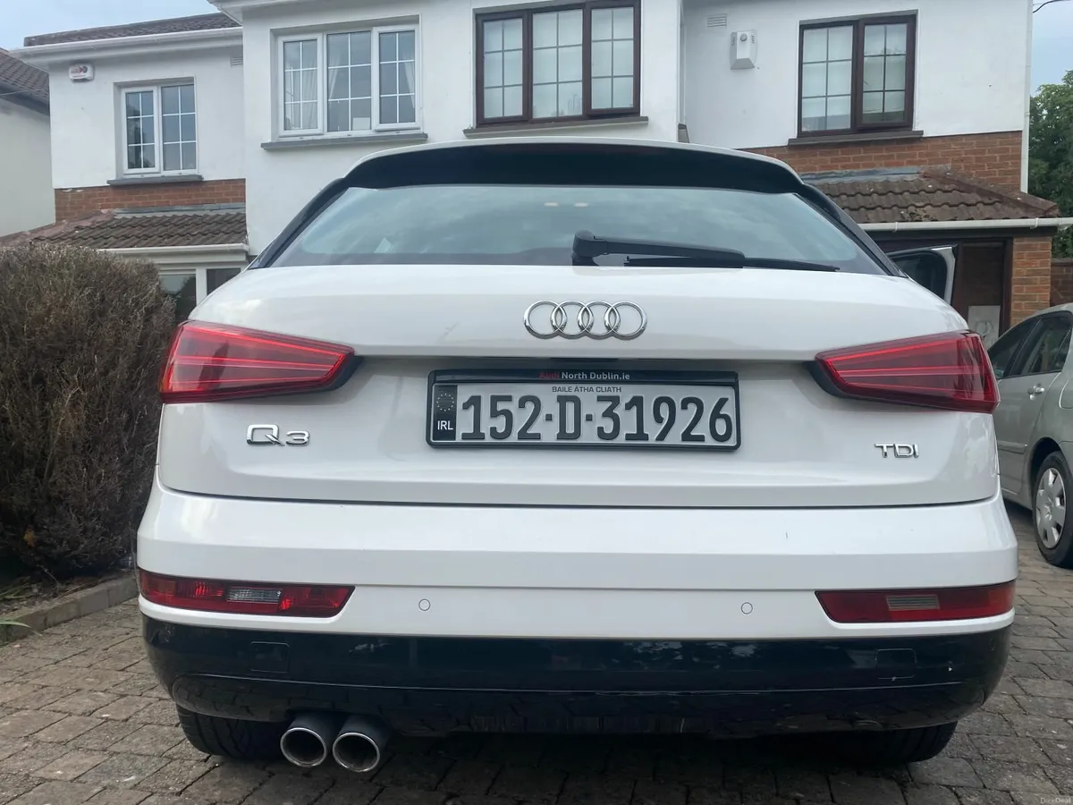 Audi Q3 2015 - Image 1