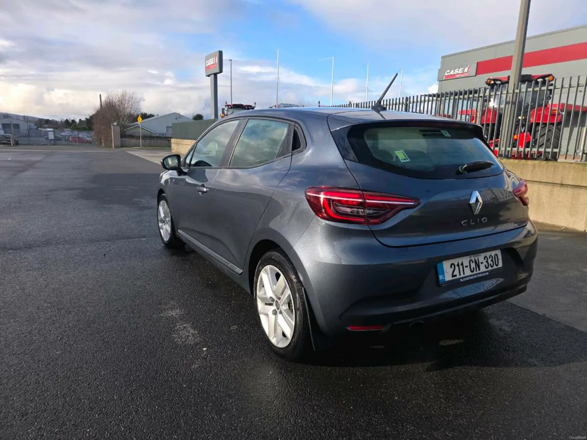 Renault clio - Image 4