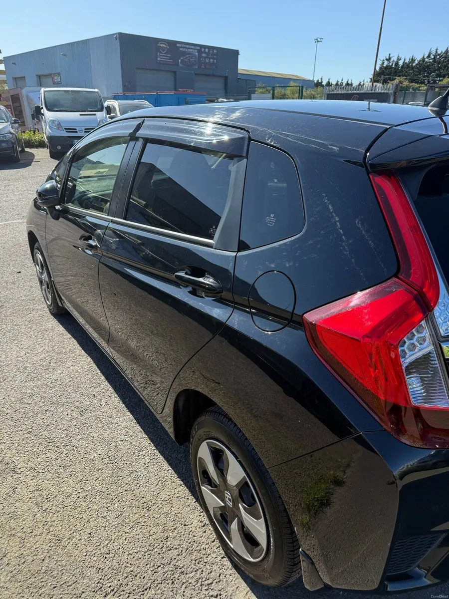 Honda Fit 152 (2015) - Image 3
