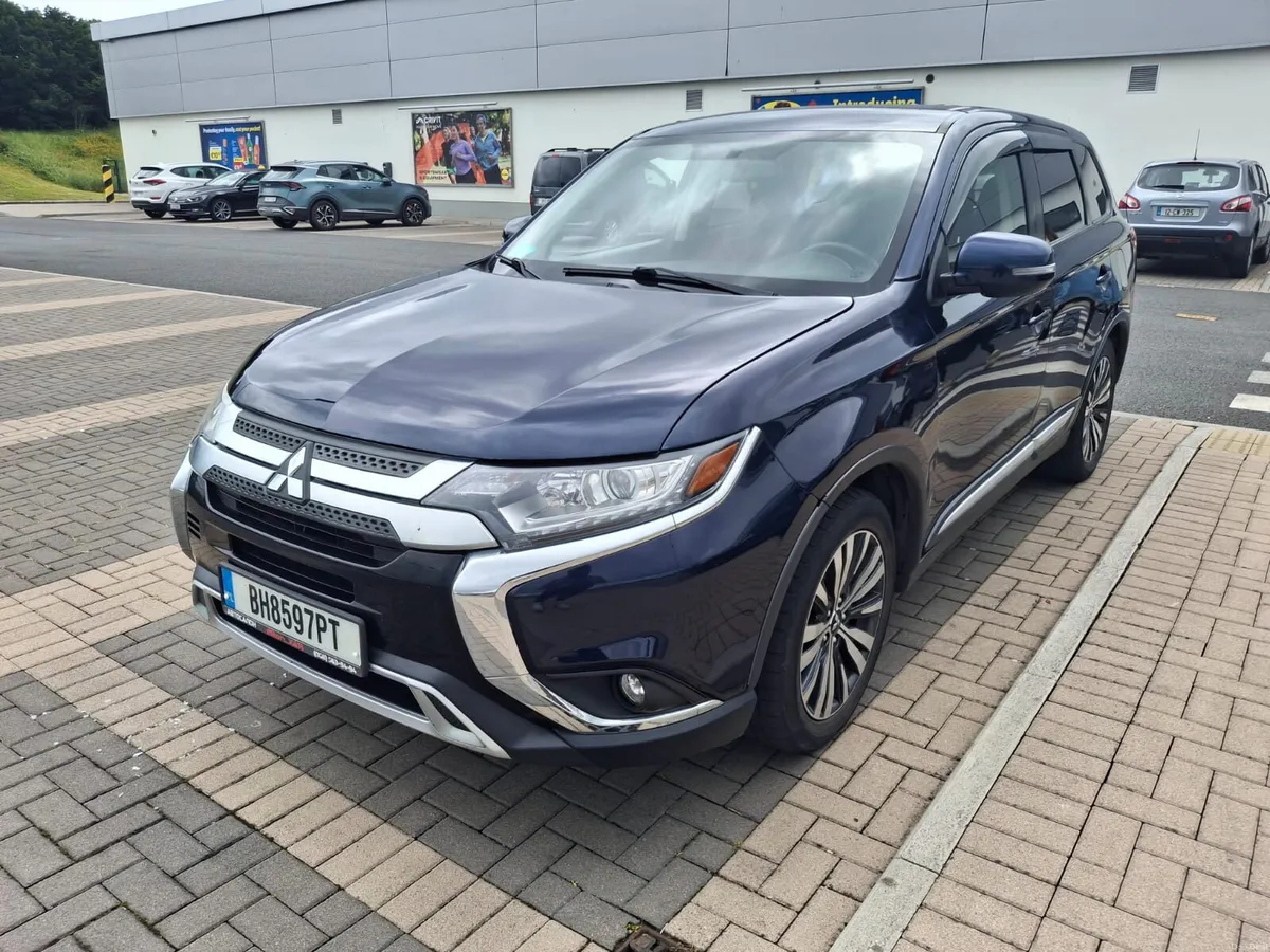 🇺🇦 REGISTERED (Mitsubishi Outlander) 2.4 PETROL - Image 3