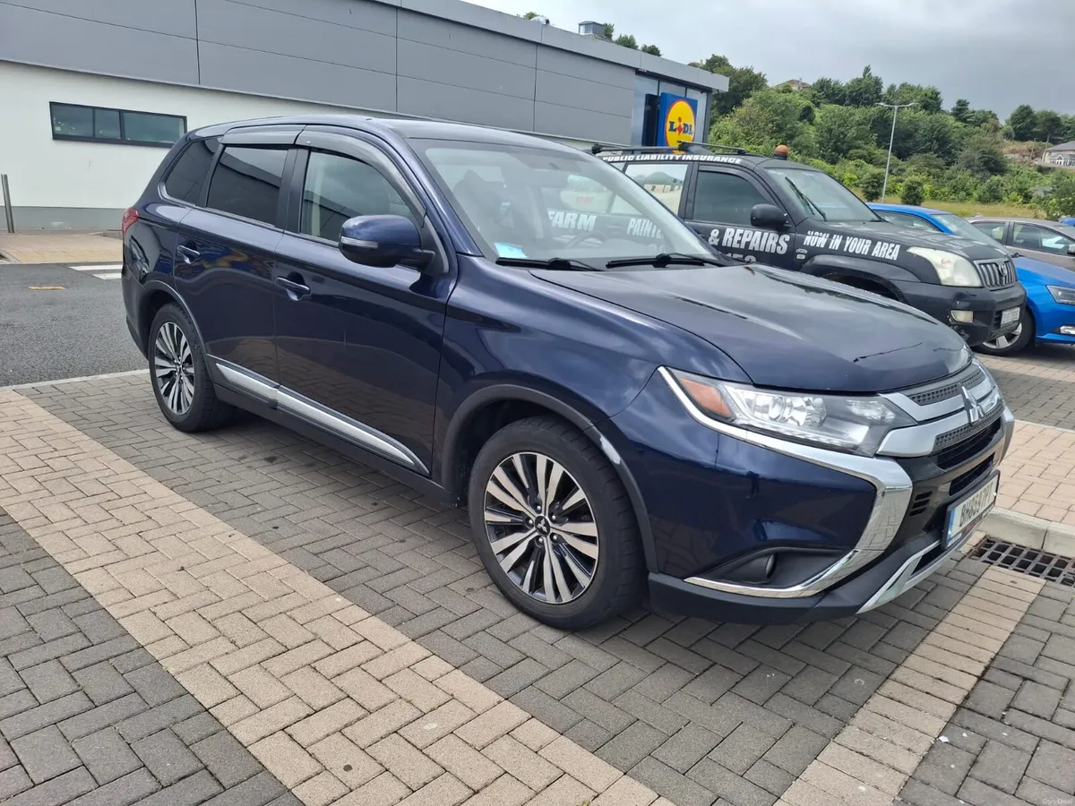 🇺🇦 REGISTERED (Mitsubishi Outlander) 2.4 PETROL - Image 1