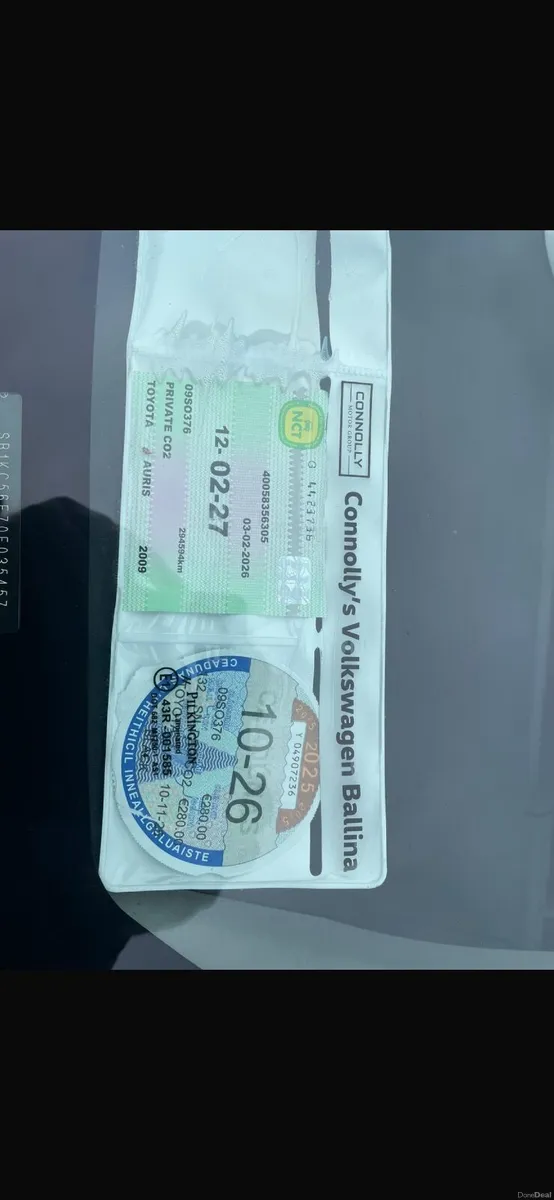 Toyota Auris 2009 - Image 1